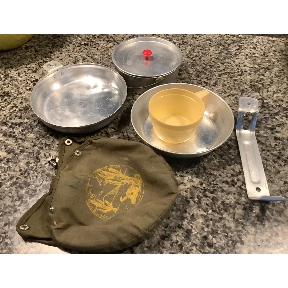 Vintage Camping Mess Kit Green Canvas Pouch Desert Cactus Skull Made In Japan